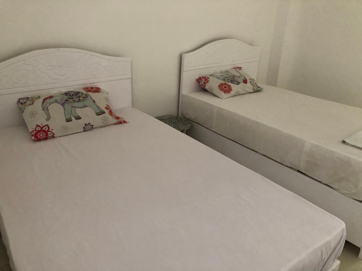 Way Apartment *